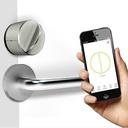 Danalock V3 BTZB Bluetooth/ZigBee е моторизиран заключващ модул, който лесно може да се монтира от вътрешната страна на вратата и се управлява удобно със смартфон.Съвместим е, с която и да е врата с механичен Евро профилен цилиндър.
